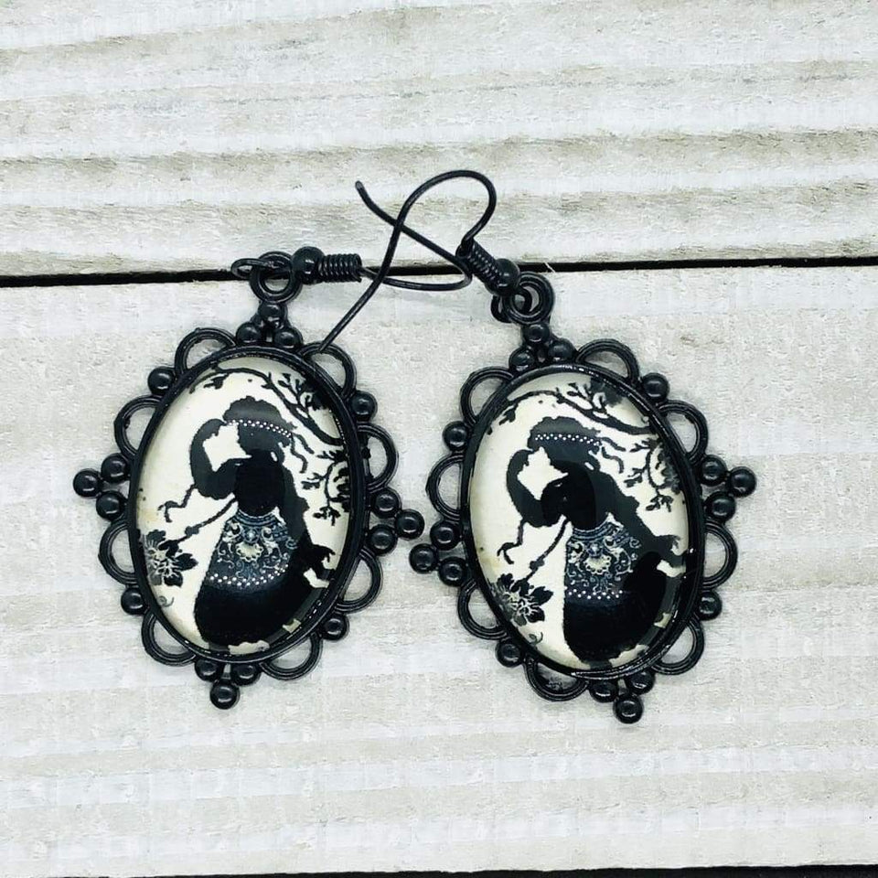 Victorian Doll Vintage Earrings - All Things Jaz-ze